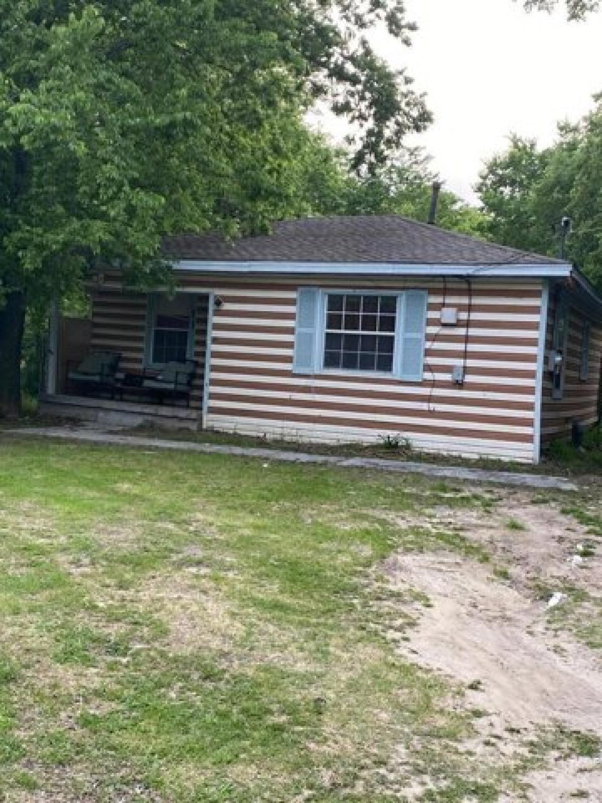 Picture of Home For Sale in Terrell, Texas, United States