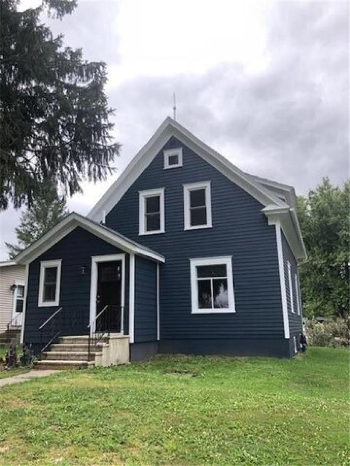 Picture of Home For Sale in Spring Grove, Minnesota, United States