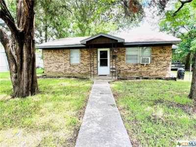 Home For Sale in Cameron, Texas