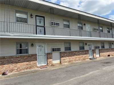 Home For Rent in Metairie, Louisiana