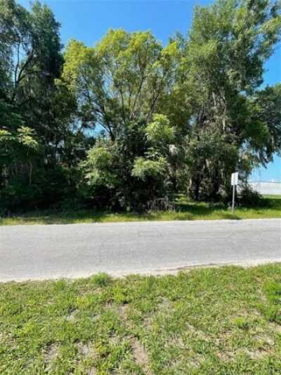 Residential Land For Sale in Umatilla, Florida