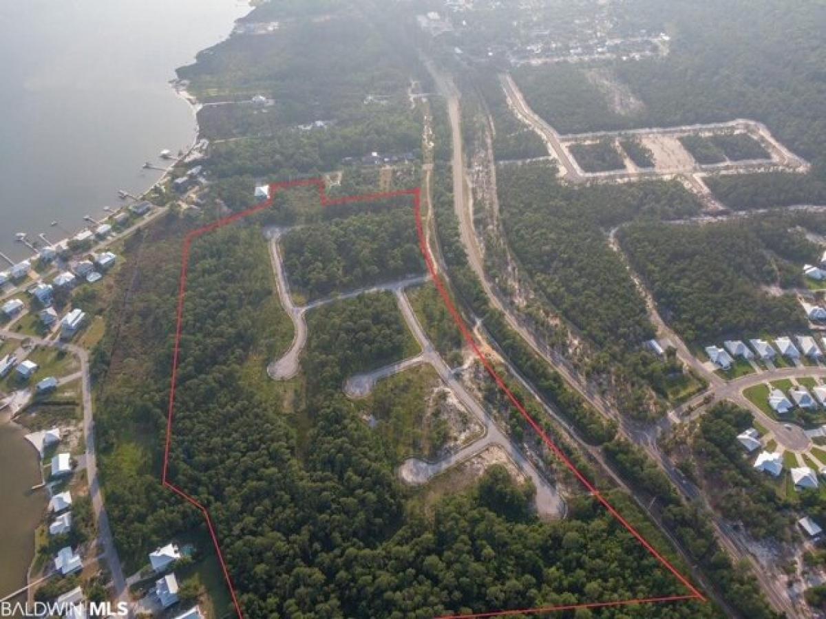 Picture of Residential Land For Sale in Gulf Shores, Alabama, United States