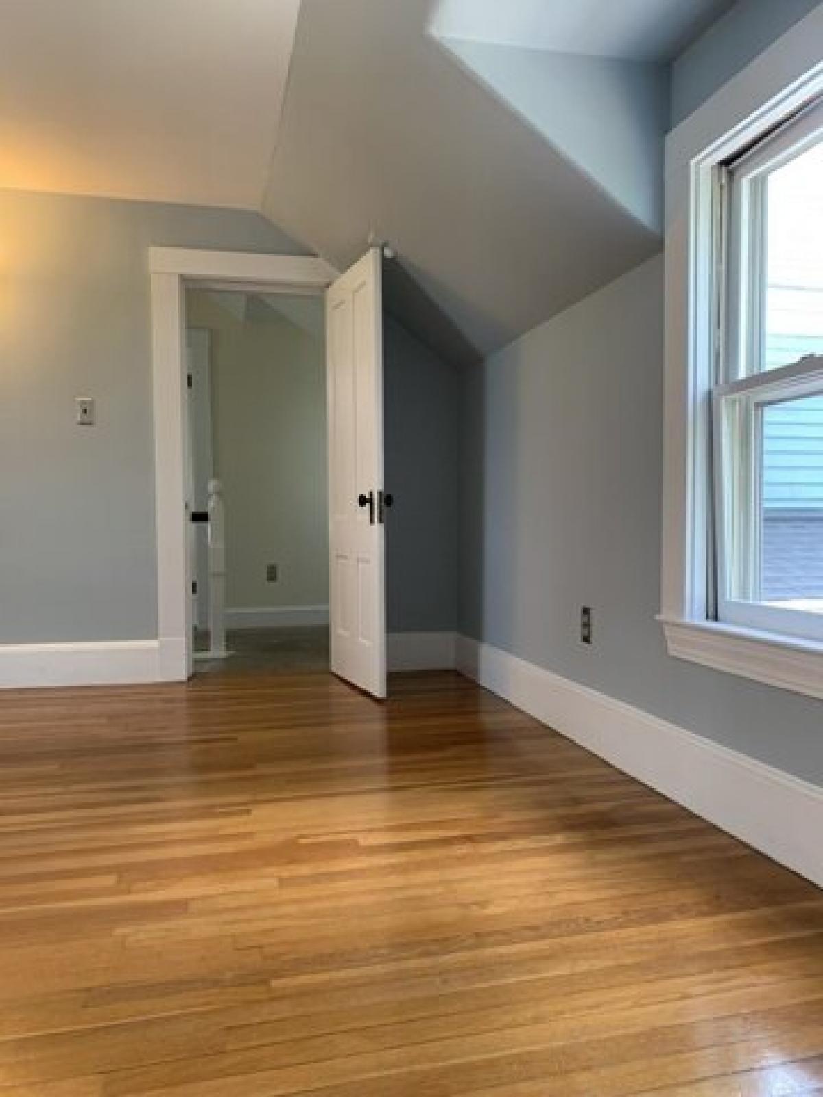 Picture of Home For Rent in West Roxbury, Massachusetts, United States