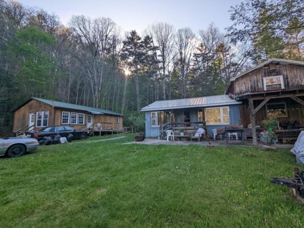 Picture of Home For Sale in Marlinton, West Virginia, United States