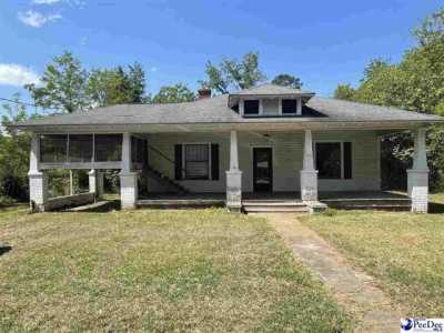 Home For Sale in Bishopville, South Carolina