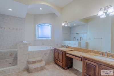 Home For Sale in Harlingen, Texas