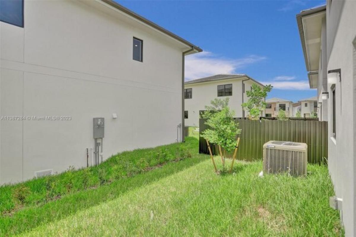 Picture of Home For Rent in Florida City, Florida, United States