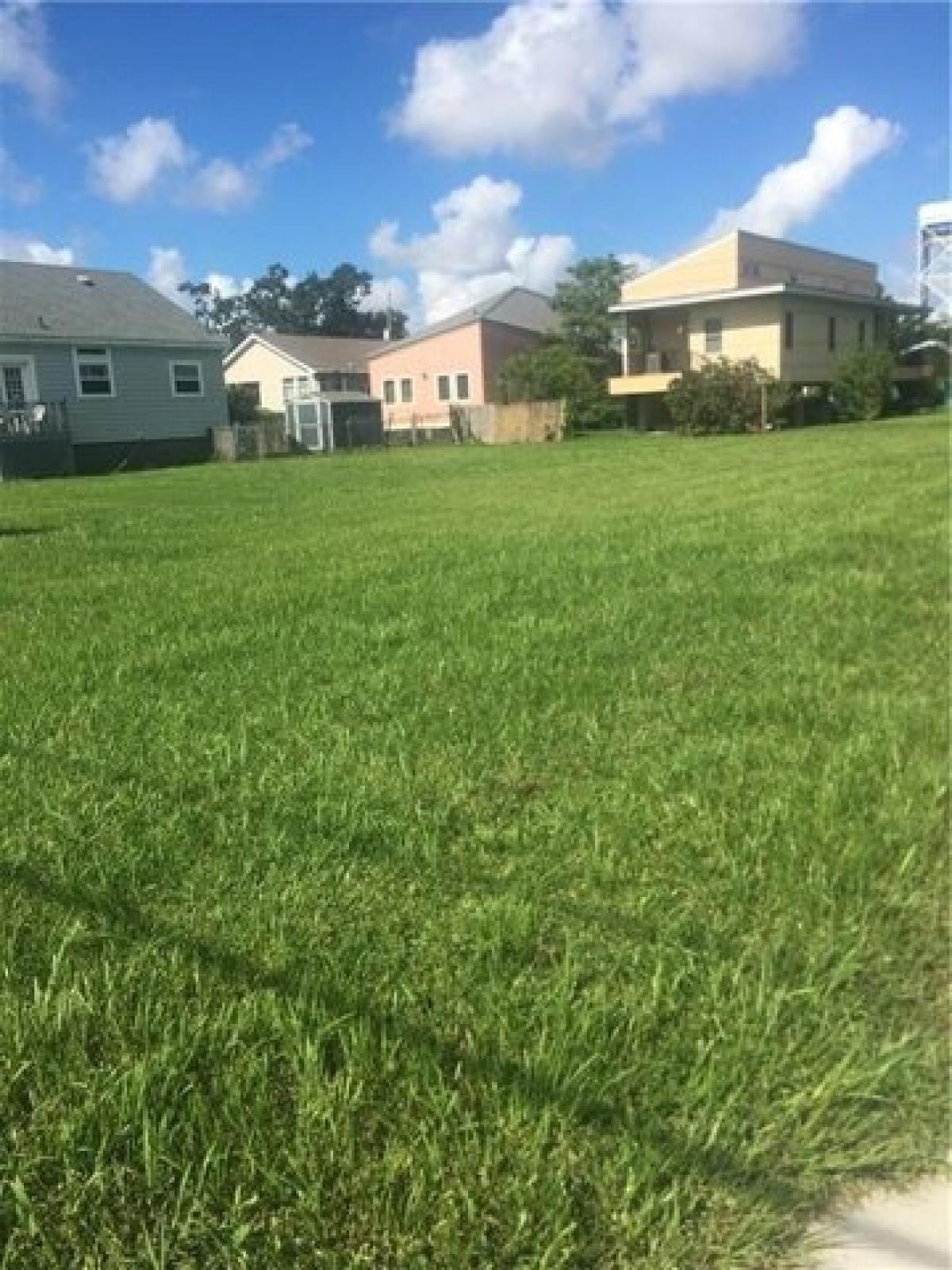 Picture of Residential Land For Sale in New Orleans, Louisiana, United States