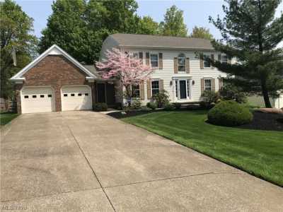 Home For Sale in Solon, Ohio