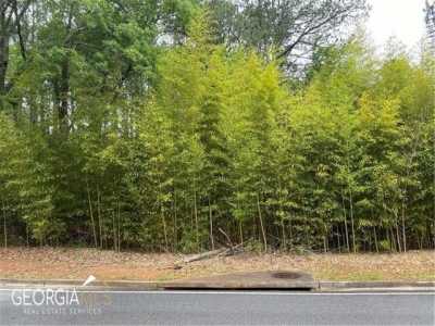 Residential Land For Sale in Roswell, Georgia