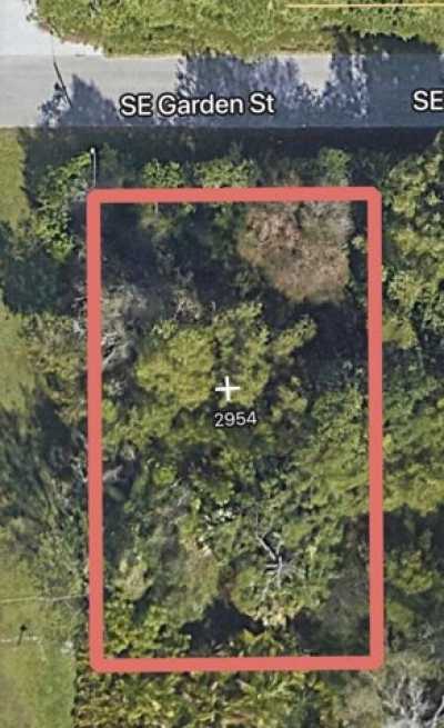 Residential Land For Sale in Stuart, Florida