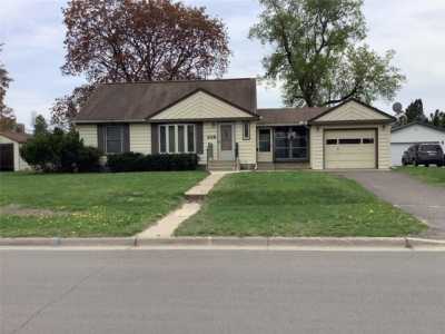 Home For Sale in Roseville, Minnesota