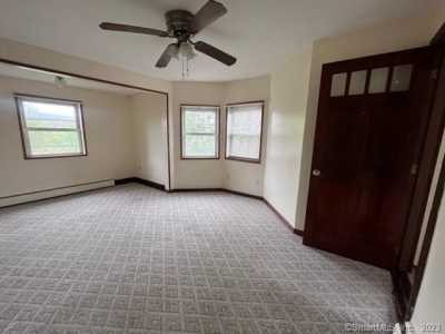 Apartment For Rent in Naugatuck, Connecticut