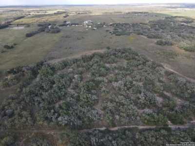 Residential Land For Sale in Poteet, Texas