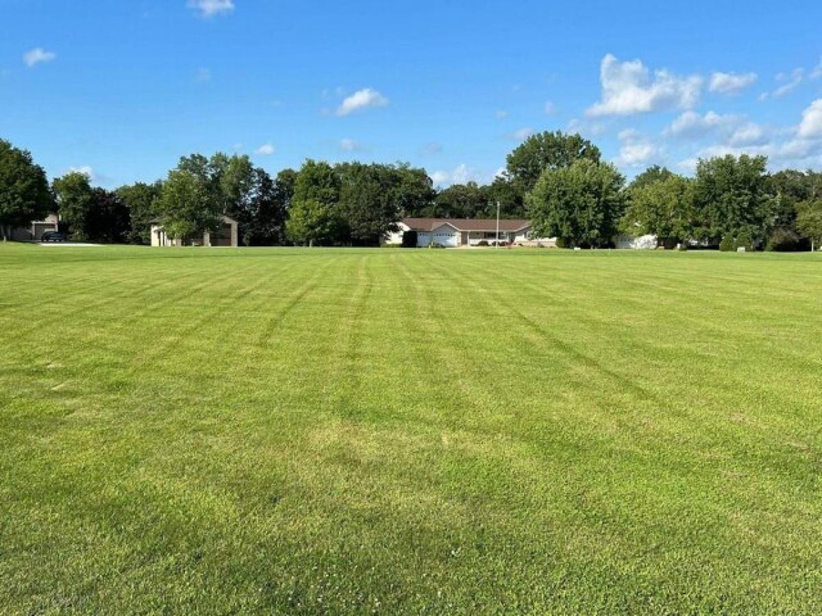 Picture of Residential Land For Sale in Spillville, Iowa, United States