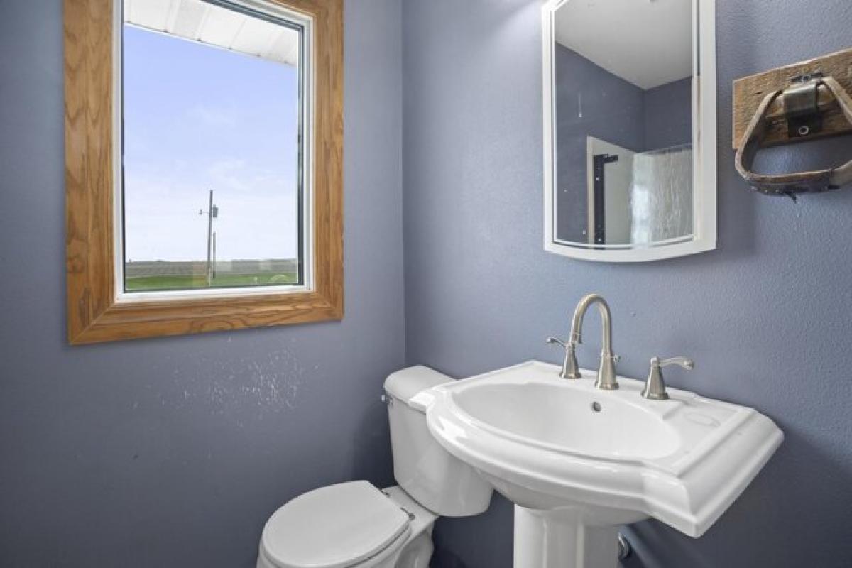 Picture of Home For Sale in Newburg, North Dakota, United States