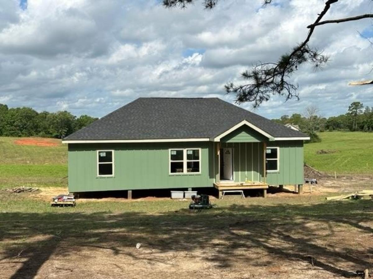 Picture of Home For Sale in Carriere, Mississippi, United States