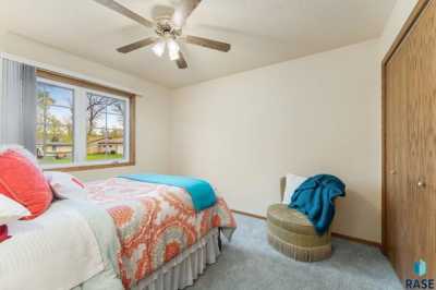 Home For Sale in Hartford, South Dakota