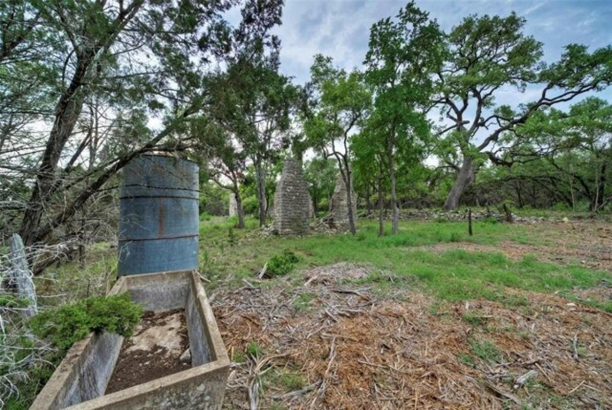 Picture of Residential Land For Sale in Austin, Texas, United States