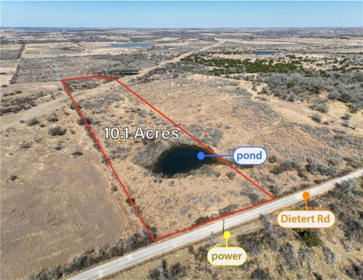 Picture of Residential Land For Sale in Seguin, Texas, United States