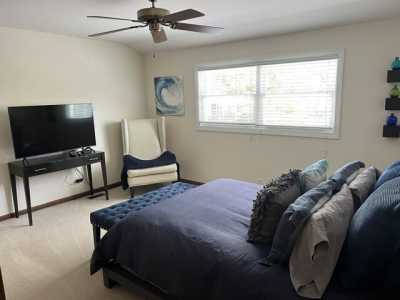 Home For Rent in Naperville, Illinois