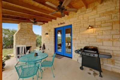 Home For Sale in Dripping Springs, Texas