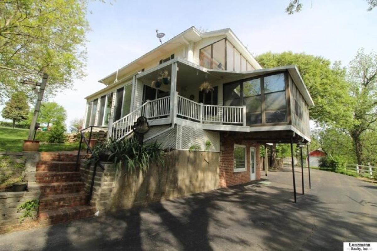 Picture of Home For Sale in Peru, Nebraska, United States