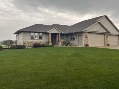 Home For Sale in Albert Lea, Minnesota