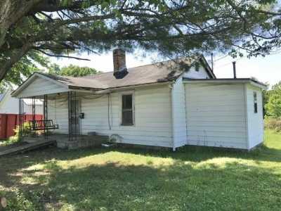 Home For Sale in Wurtland, Kentucky