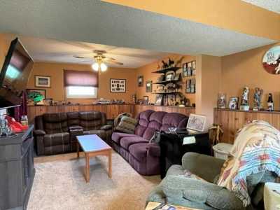 Home For Sale in Fort Pierre, South Dakota