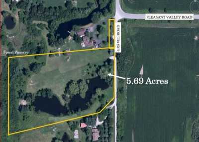 Residential Land For Sale in Woodstock, Illinois
