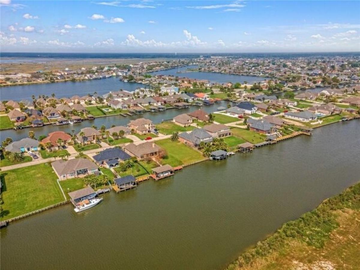 Picture of Residential Land For Sale in Slidell, Louisiana, United States