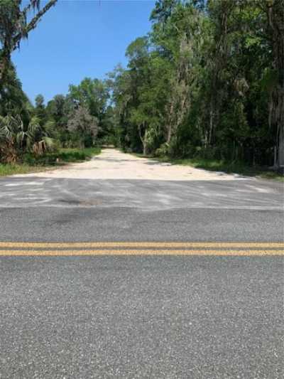 Residential Land For Sale in Reddick, Florida