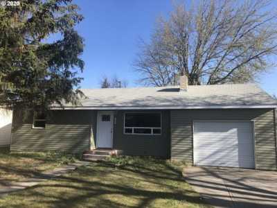 Home For Sale in Hermiston, Oregon