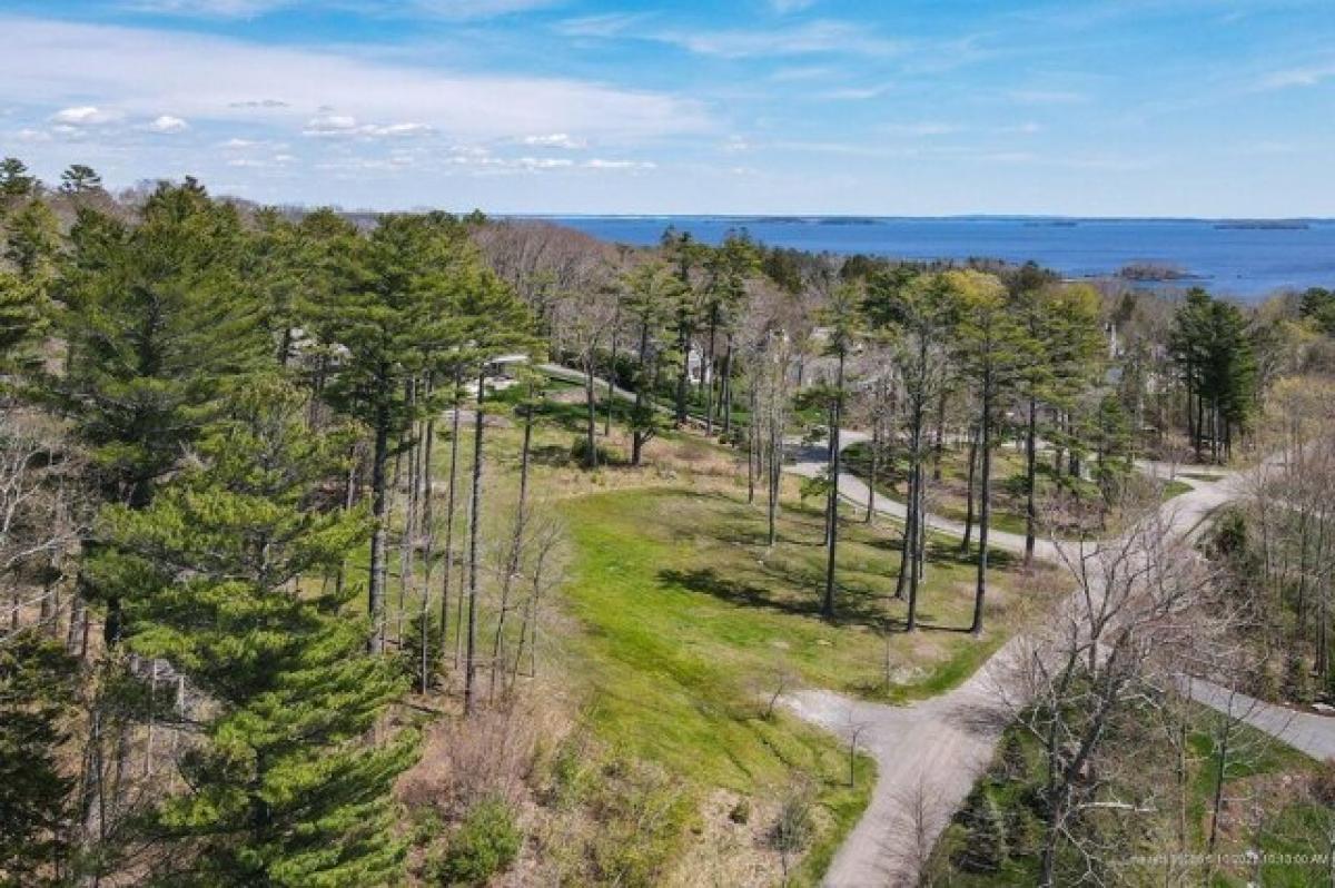 Picture of Residential Land For Sale in Camden, Maine, United States