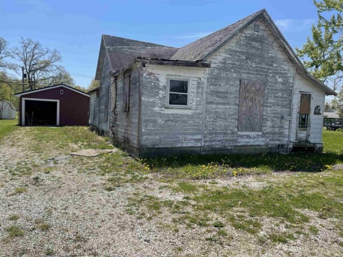 Picture of Home For Sale in Portland, Indiana, United States