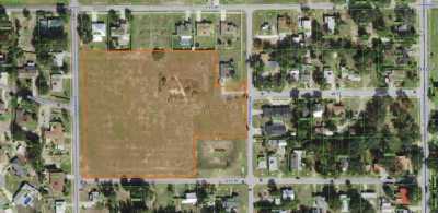 Residential Land For Sale in Frostproof, Florida