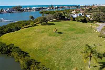 Residential Land For Sale in Largo, Florida