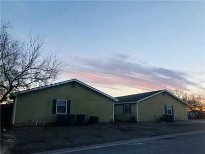 Home For Sale in Freer, Texas