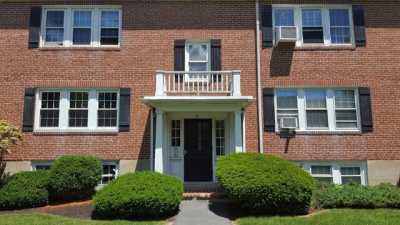 Home For Rent in Chestnut Hill, Massachusetts