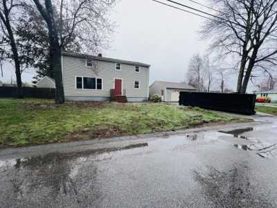 Home For Sale in Westbrook, Maine