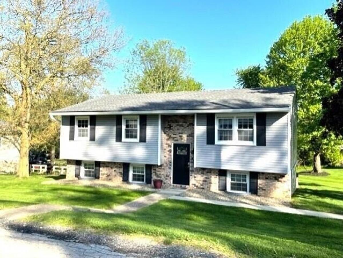 Picture of Home For Sale in Centerburg, Ohio, United States