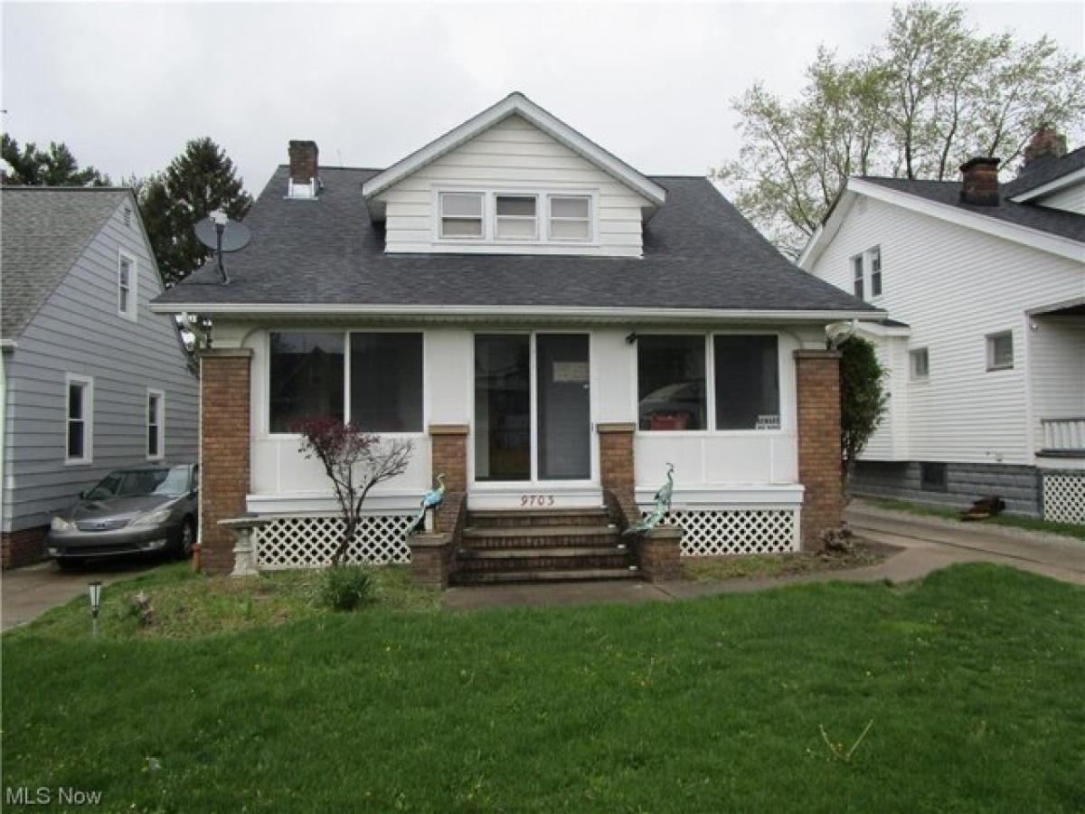 Picture of Home For Sale in Garfield Heights, Ohio, United States