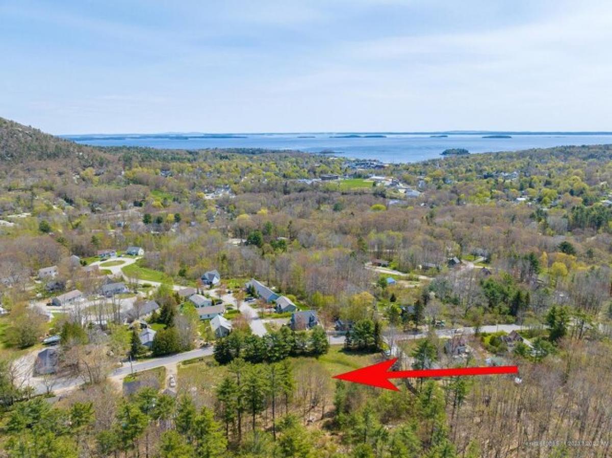 Picture of Residential Land For Sale in Camden, Maine, United States