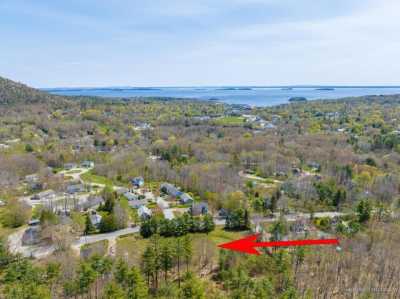 Residential Land For Sale in Camden, Maine