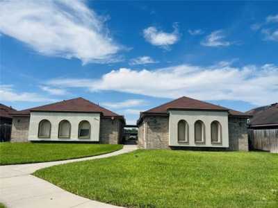 Home For Sale in Alton, Texas