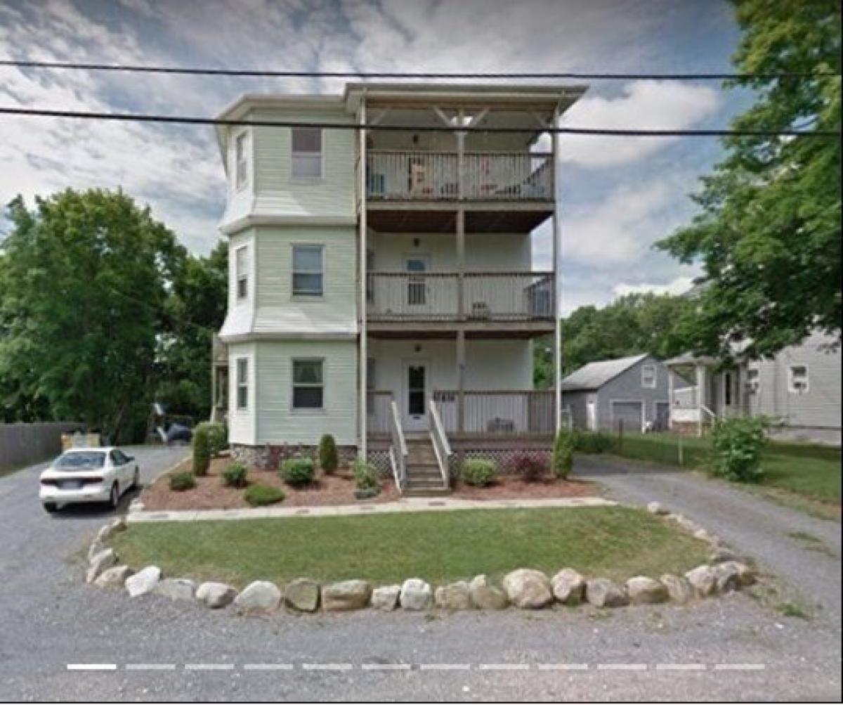 Picture of Apartment For Rent in Bridgewater, Massachusetts, United States