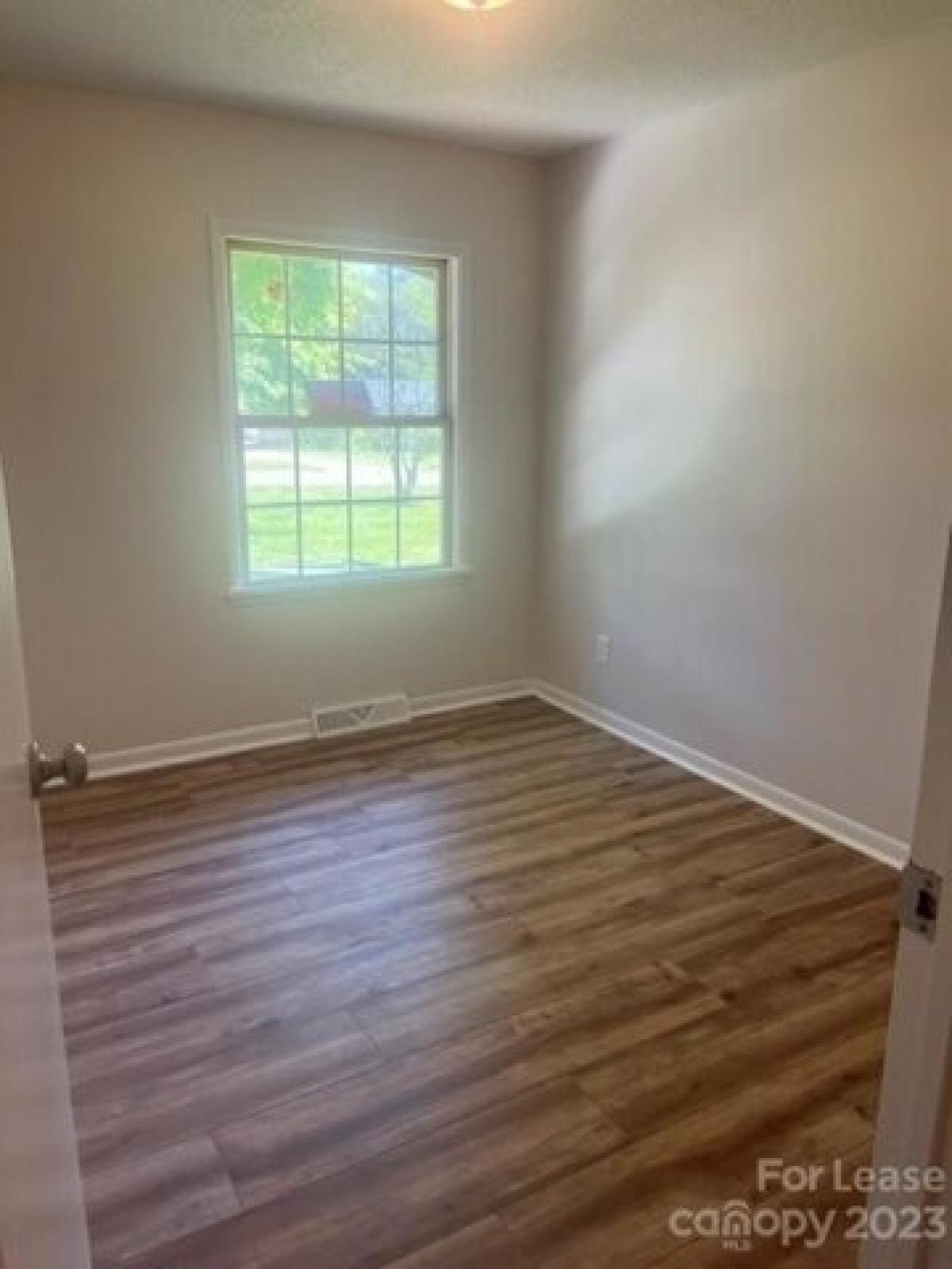 Picture of Home For Rent in Statesville, North Carolina, United States