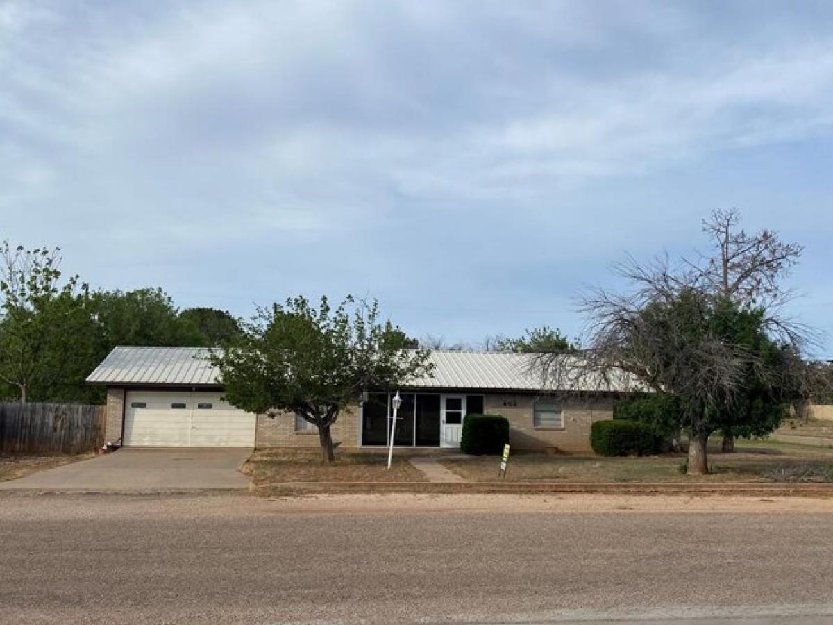 Picture of Home For Sale in Robert Lee, Texas, United States