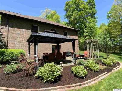 Home For Sale in Danville, Ohio